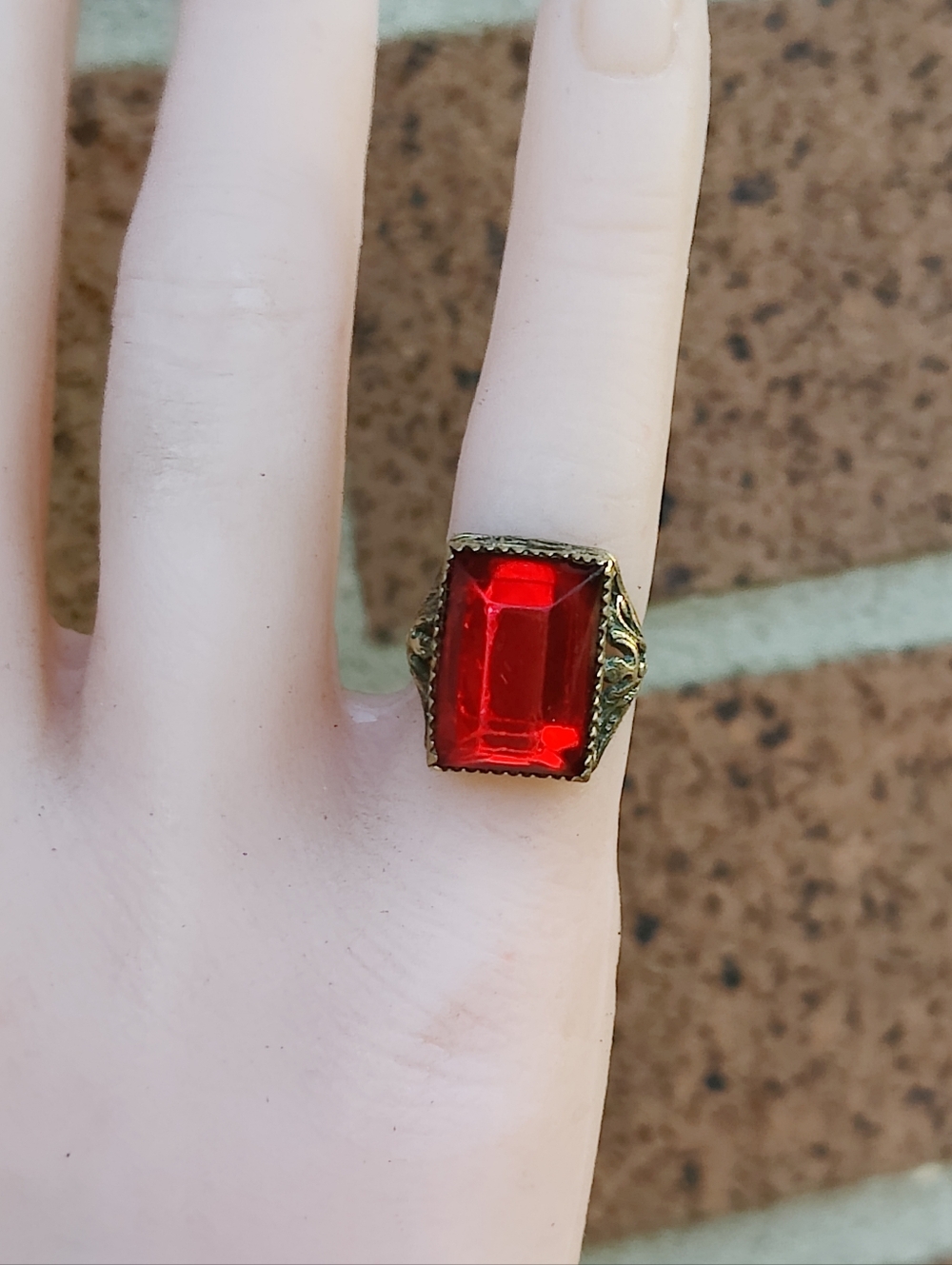 Antique Victorian Gold Filled Red Ruby Glass Stone Ring - Picture 6 of 8